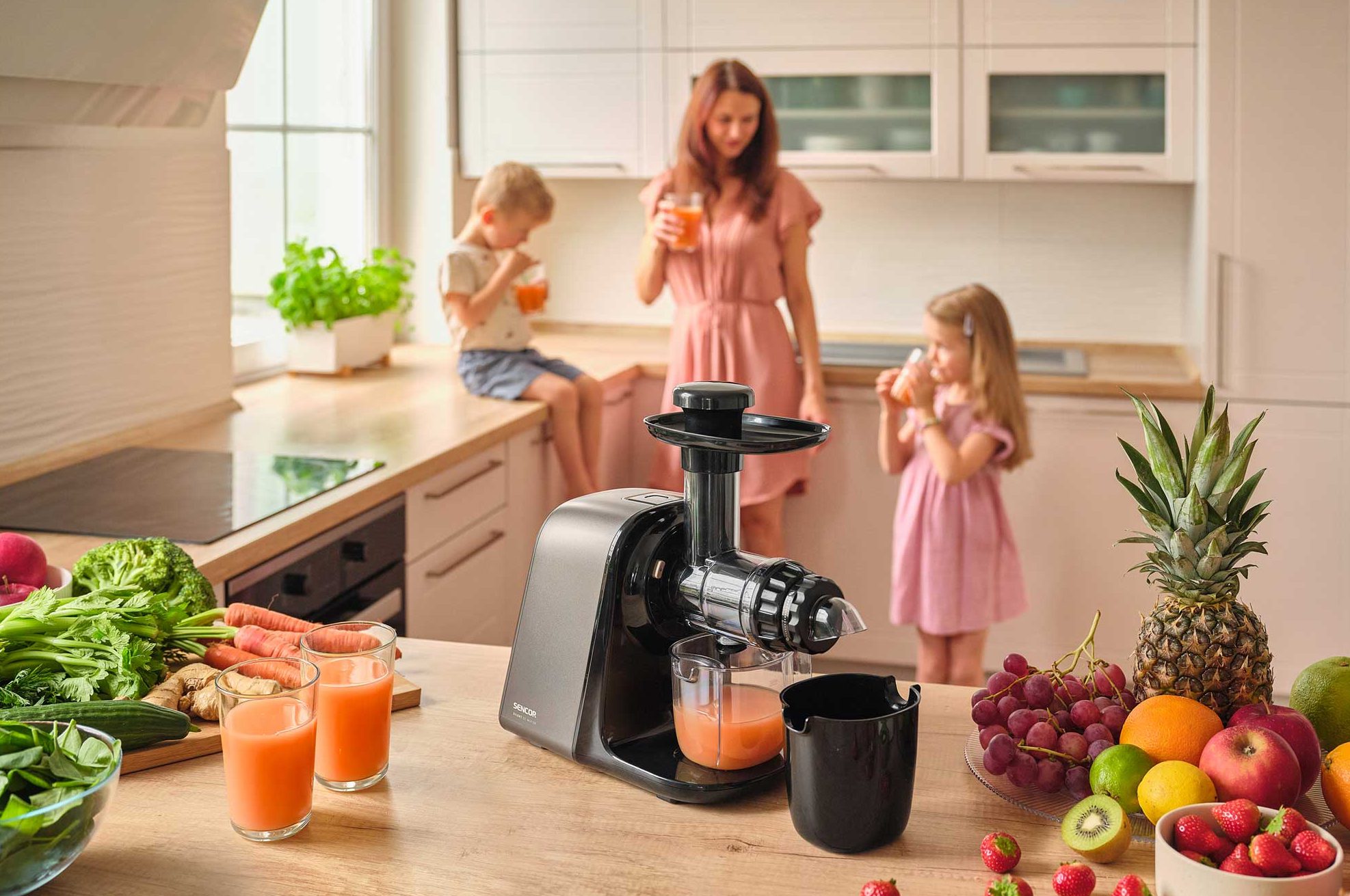 SENCOR SSJ 0900BK lassú csigás gyümölcsprés – 12. kép