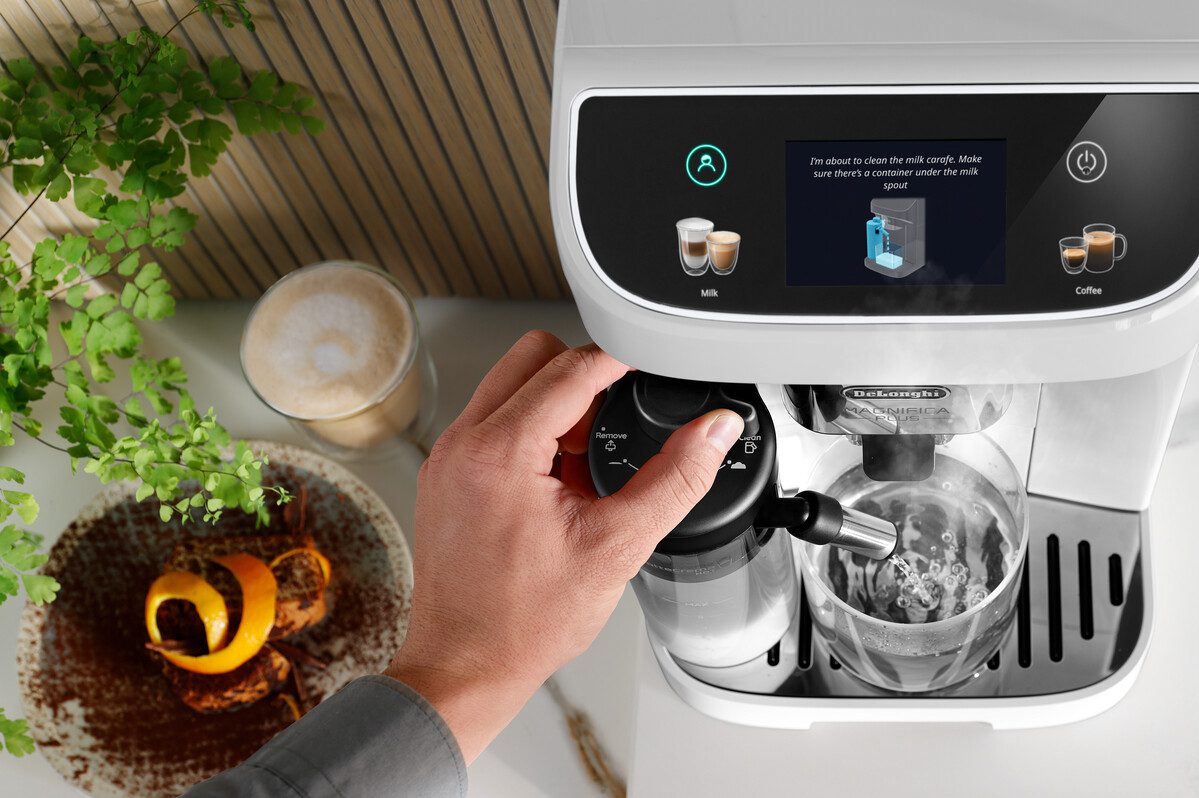 DE-LONGHI Magnifica Plus ECAM320.60.W automata kávéfőző kivehető tejtartállyal, fehér – 6. kép