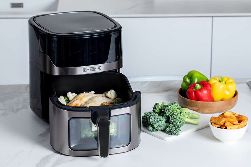 BLACK+DECKER BXAF6500E 6,5 literes forrólevegős sütő digitális kijelzővel – 2. kép