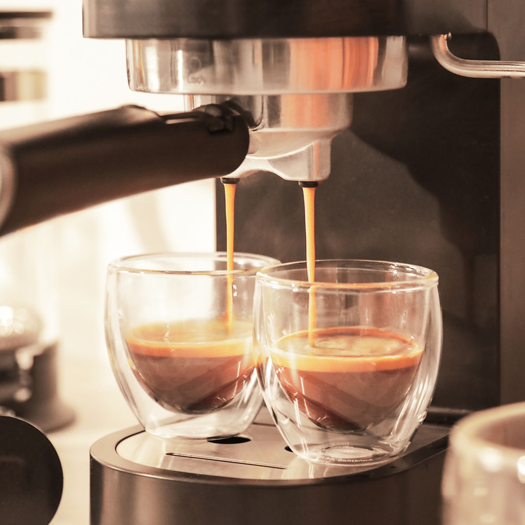 CECOTEC 1635 Cafelizzia Fast Pro karos eszpresszógép – 5. kép